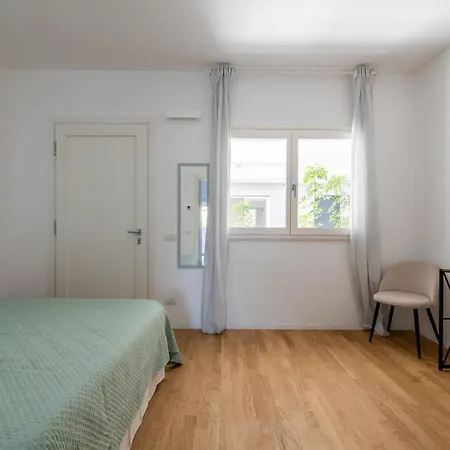 Loft Mare Seafront Modern דירה *