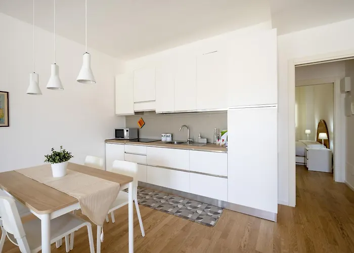 Loft Mare Seafront Modern * בארי