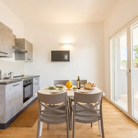 Apartament Loft Mare Seafront Modern *