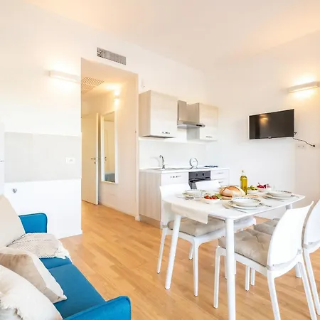 Loft Mare Seafront Modern Apartament *